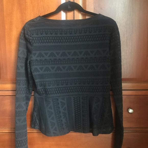 Women’s BCBG Maxazaria Black Lace Long Sleeve Top - Picture 3 of 3